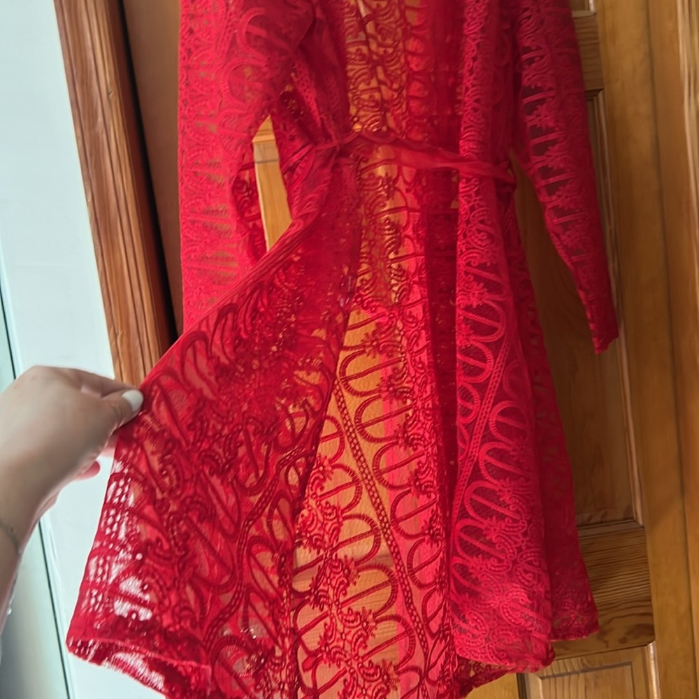 RED SHEER LACE DUSTER JACKET - Picture 6 of 7